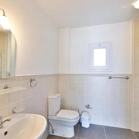 Akbel 3 Bedroom 5468 ヴィラ *